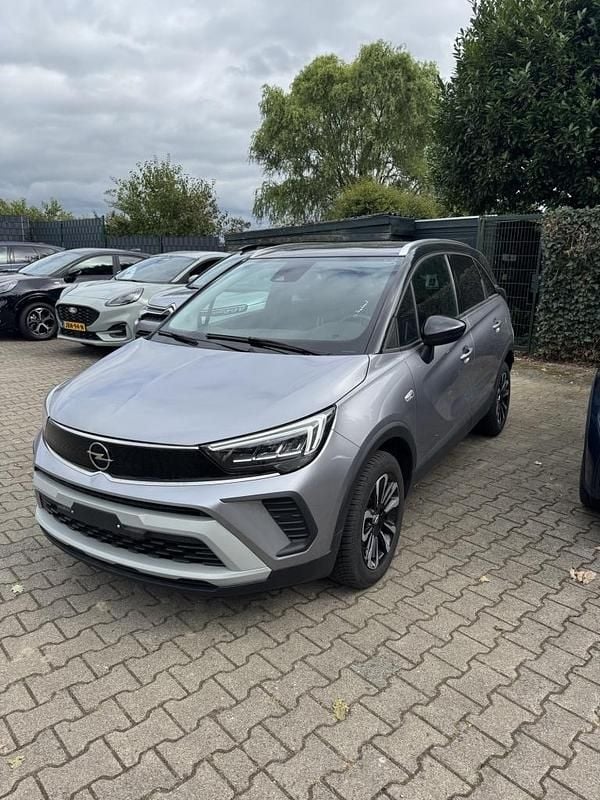 Grijs Gebruikt 2024 Opel Crossland SUV | € 22.499 (Eerlijke prijs) - Afbeelding 1/4