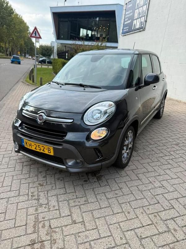Gebruikt 2016 Fiat 500L Trekking MPV | € 5.499 (Super prijs) - Afbeelding 1/4