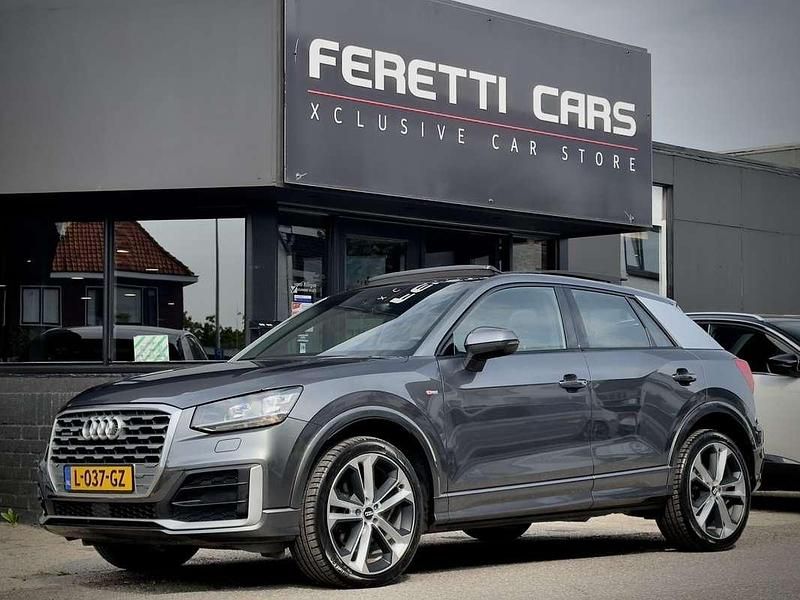 Grijs Gebruikt 2017 Audi Q2 Sport SUV | € 22.900 (Goede deal) - Afbeelding 1/4