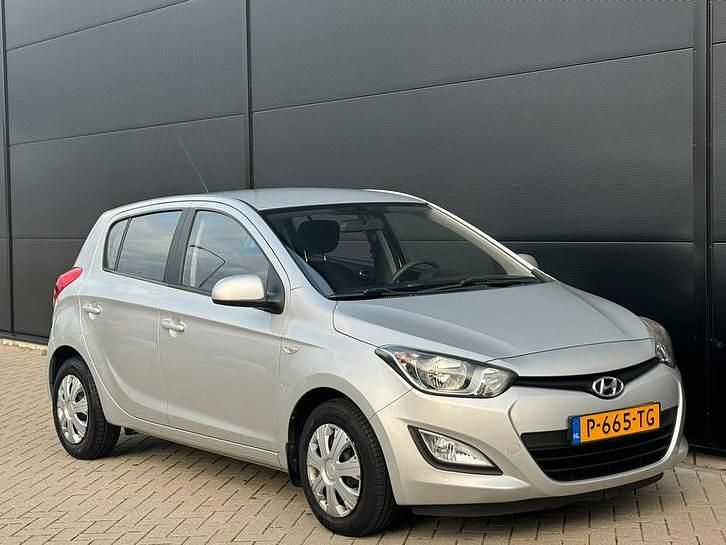 Gebruikt 2012 Hyundai i20 | € 4.950 (Goede deal) - Afbeelding 1/4