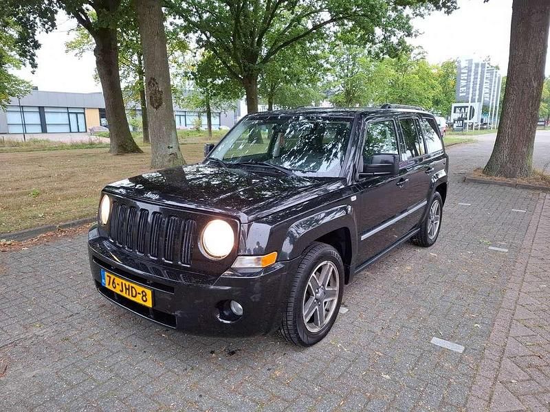 Zwart Gebruikt 2009 Jeep Patriot SUV | € 1.500 - Afbeelding 1/4