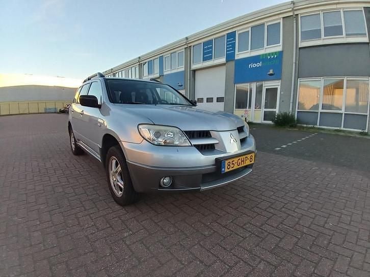 Occasion 2008 Mitsubishi Outlander SUV | € 2.750 (Super prijs) - Afbeelding 1/4