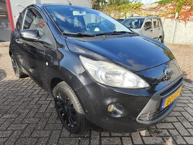 Zwart Gebruikt 2012 Ford Ka Titanium X Hatchback | € 3.999 (Eerlijke prijs) - Afbeelding 1/4