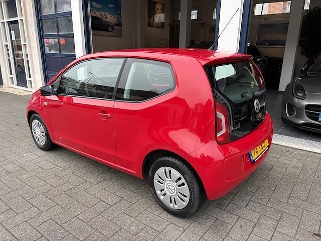 Occasion VW up! move up! 60 PK (44 kW) 2012 Rood Hatchback