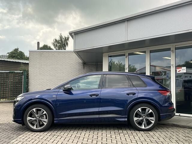 Occasion Audi Q4 e-tron S-Line 150 kW (204 PK) 2022 Blauw SUV