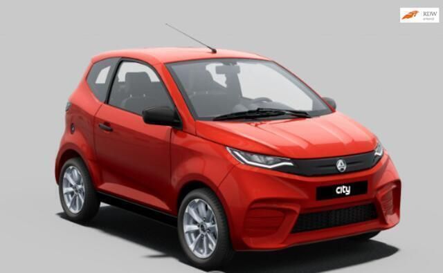 Rood Nieuw 2025 Aixam City Hatchback | € 15.989 - Afbeelding 1/4