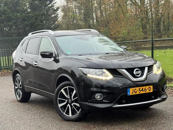 Zwart Occasion 2016 Nissan X-Trail SUV | € 11.950 (Goede deal) - Afbeelding 1/4