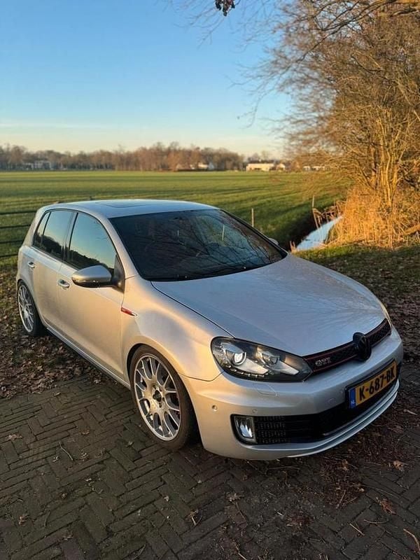 Zilver Gebruikt 2010 VW Golf VI GTI Hatchback | € 13.500 (Eerlijke prijs) - Afbeelding 1/4
