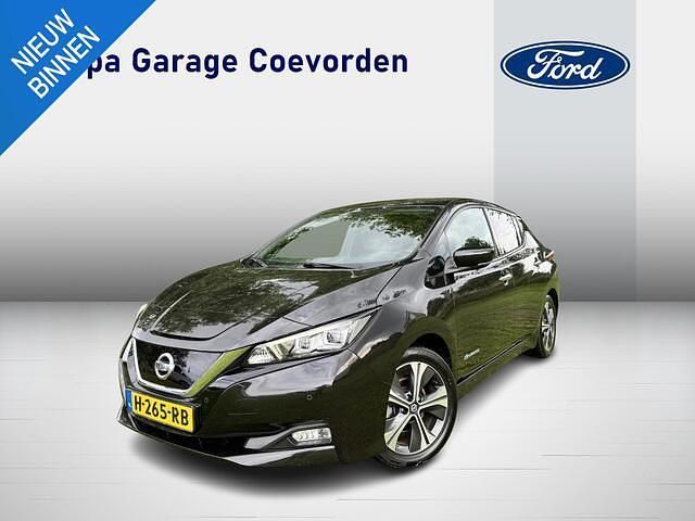 Zwart Gebruikt 2020 Nissan Leaf Tekna Hatchback | € 12.950 (Eerlijke prijs) - Afbeelding 1/4