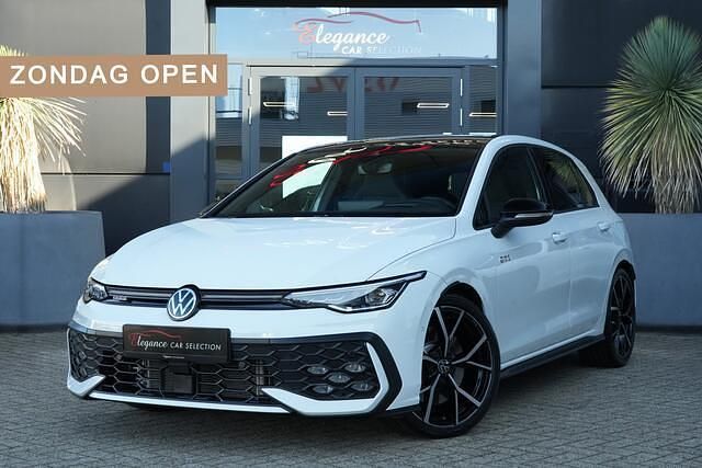 Wit Gebruikt 2025 VW Golf VIII GTI Hatchback | € 44.950 (Iets duurder) - Afbeelding 1/4