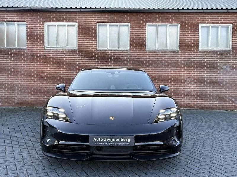 Occasion Porsche Taycan Sport Turismo 522 kW (710 PK) 2022 Zwart Stationwagen