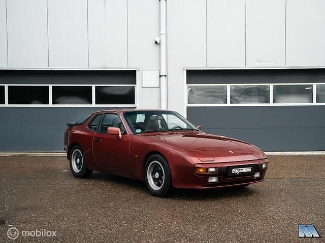 Rood Occasion 1986 Porsche 944 Coupé | € 18.250 - Afbeelding 1/4