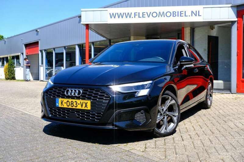 Zwart Gebruikt 2021 Audi A3 e-tron Business Hatchback | € 23.750 (Eerlijke prijs) - Afbeelding 1/4
