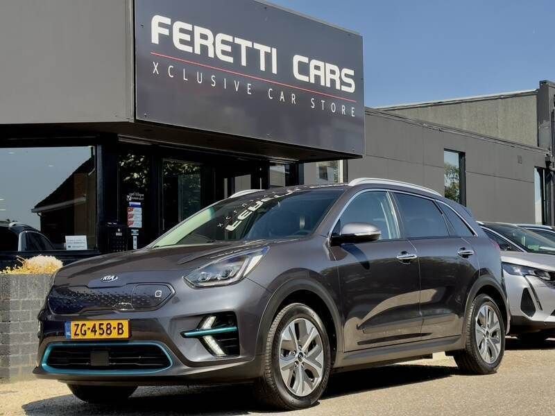 Grijs Gebruikt 2019 Kia Niro SUV | € 17.900 (Eerlijke prijs) - Afbeelding 1/4