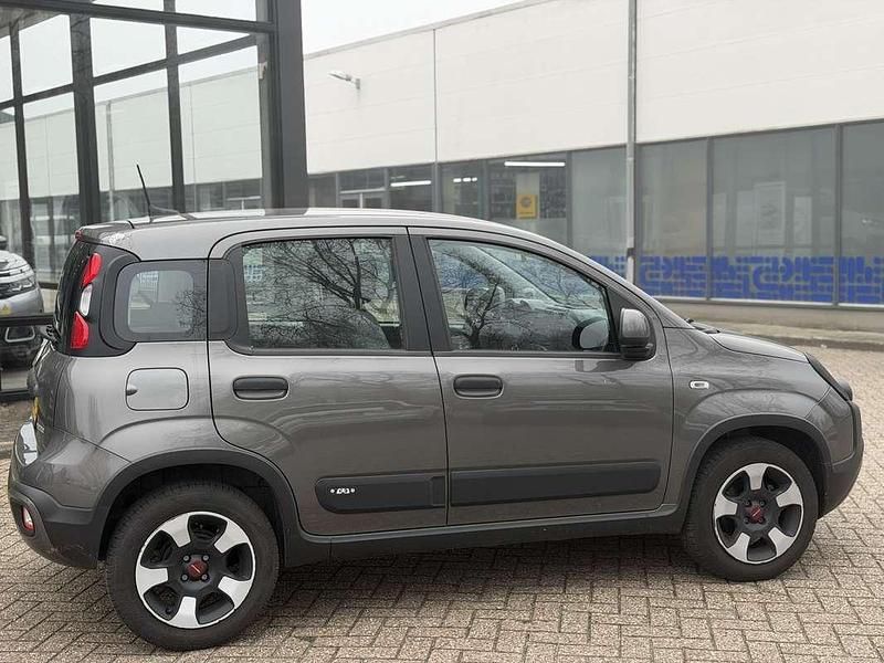 Occasion Fiat Panda Cross Cross 2023 Grijs Hatchback