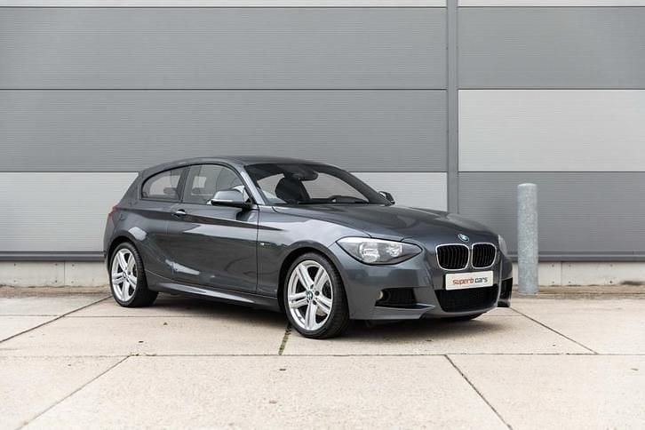 Zilver Gebruikt 2014 BMW 118 M Sport Hatchback | € 12.995 (Iets duurder) - Afbeelding 1/1