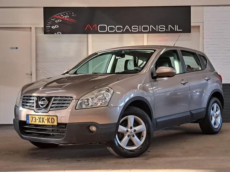 Bruin Gebruikt 2007 Nissan Qashqai Tekna SUV | € 5.295 (Eerlijke prijs) - Afbeelding 1/4