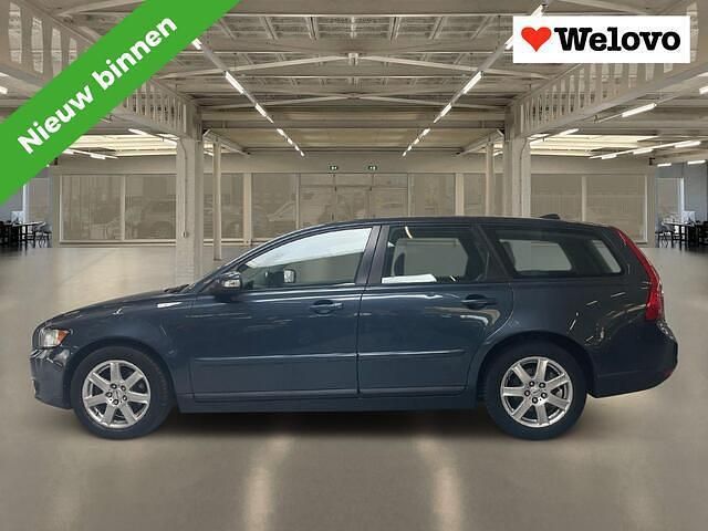 Blauw Gebruikt 2008 Volvo V50 Stationwagen | € 6.450 - Afbeelding 1/4