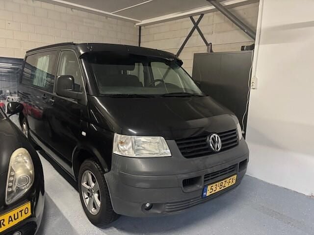 Zwart Occasion 2006 VW T5 Van | € 3.900 (Goede deal) - Afbeelding 1/1