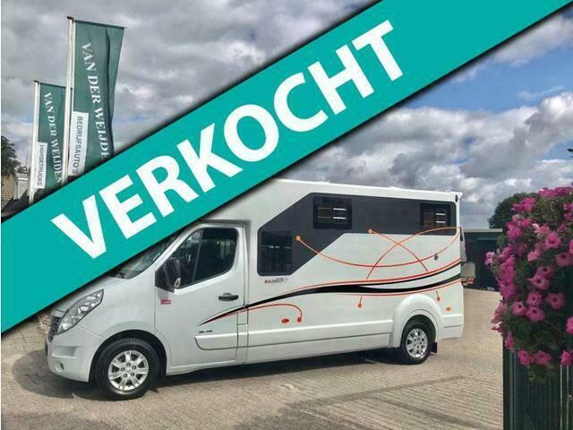 Wit Gebruikt 2018 Renault Master Van | € 44.500 - Afbeelding 1/4