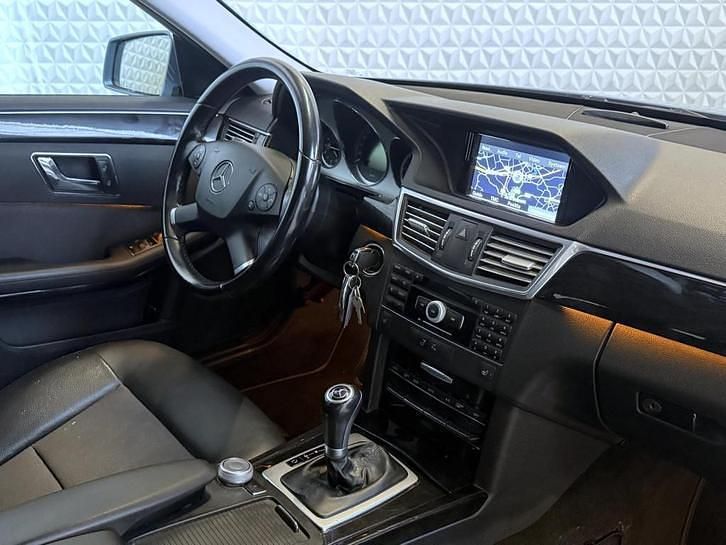 Occasion Mercedes E220 170 PK (125 kW) 2011 Blauw (metallic) Stationwagen