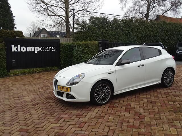 Occasion Alfa Romeo Giulietta Sprint 170 PK (125 kW) 2016 Wit Hatchback