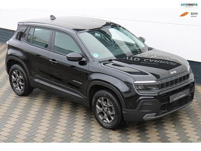 Zwart Occasion 2024 Jeep Avenger Longitude SUV | € 24.945 (Eerlijke prijs) - Afbeelding 1/4