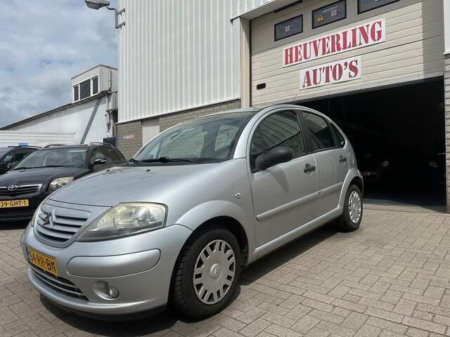 Grijs Gebruikt 2005 Citroën C3 Attraction Hatchback | € 1.450 (Eerlijke prijs) - Afbeelding 1/4