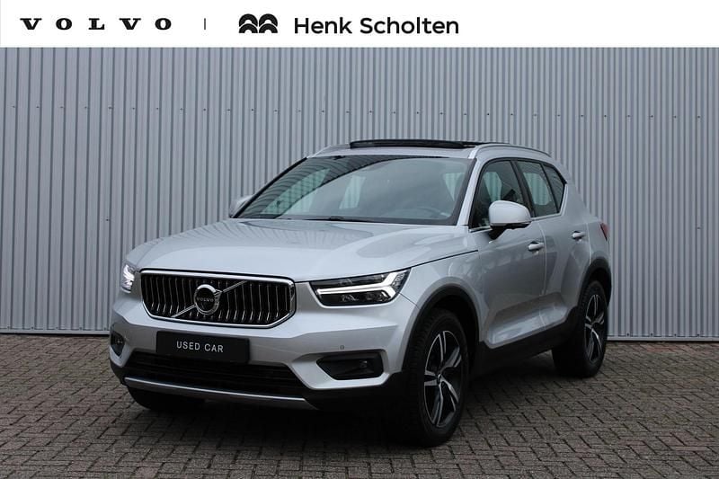 Grijs Gebruikt 2018 Volvo XC40 Inscription SUV | € 29.950 (Goede deal) - Afbeelding 1/4