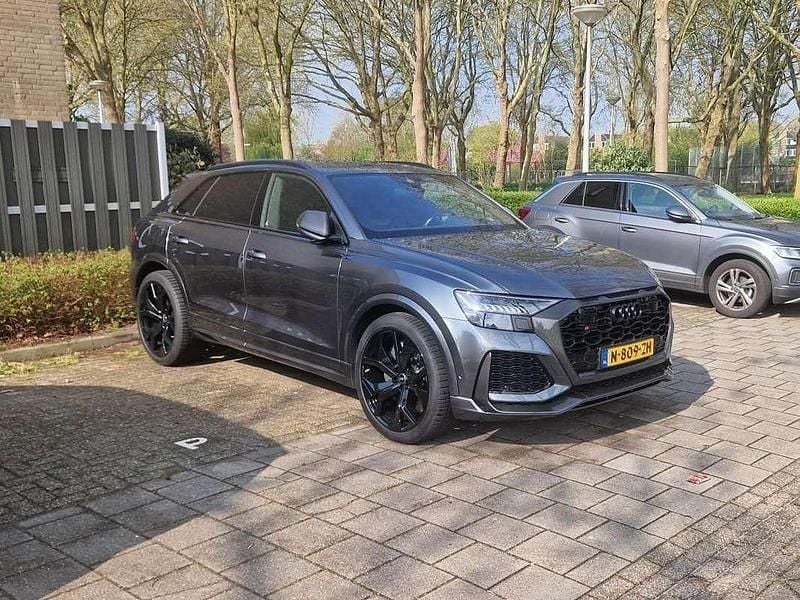 Grijs Gebruikt 2021 Audi RS Q8 SUV | € 130.000 (Eerlijke prijs) - Afbeelding 1/4