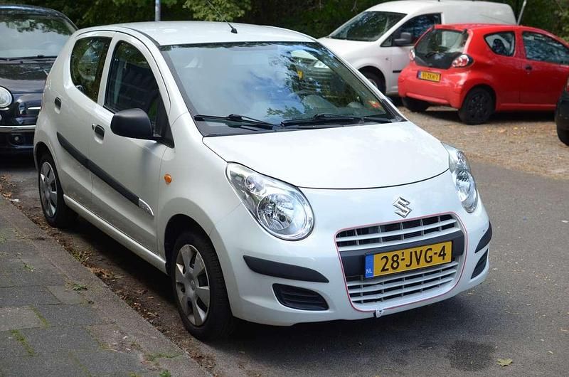 Wit Gebruikt 2009 Suzuki Alto Comfort Hatchback | € 3.900 (Eerlijke prijs) - Afbeelding 1/4