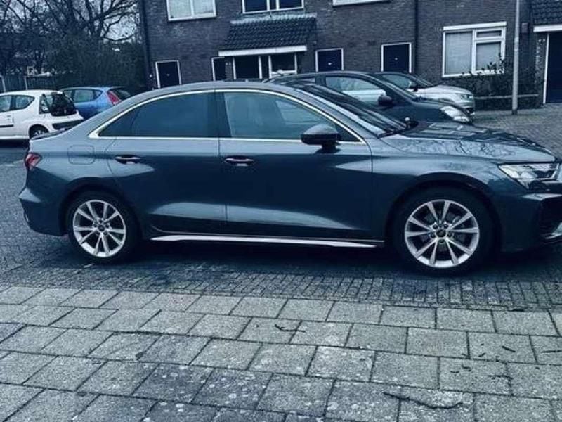 Occasion Audi A3 116 PK (85 kW) 2024 Grijs Sedan