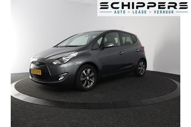 Grijs Gebruikt 2018 Hyundai ix20 GO! MPV | € 13.900 (Eerlijke prijs) - Afbeelding 1/4