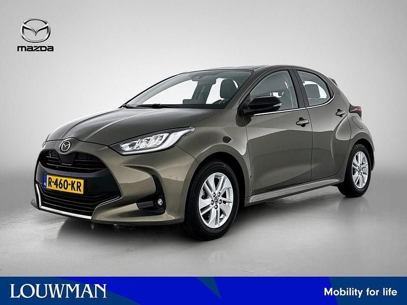 Monument bronze (groen metallic) Gebruikt 2022 Mazda 2 Hatchback | € 21.695 (Eerlijke prijs) - Afbeelding 1/4