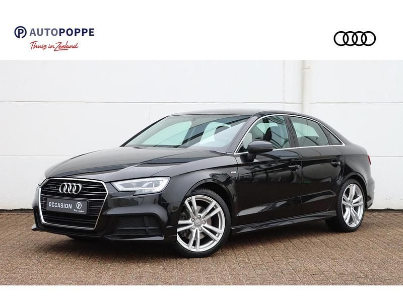 Sedan Occasion 2019 Audi A3 Sport Sedan | € 24.750 (Super prijs) - Afbeelding 1/4
