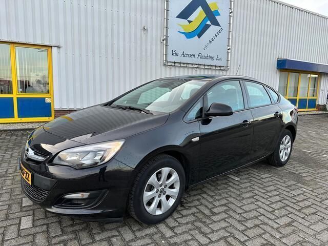 Occasion Opel Astra 116 PK (85 kW) 2014 Zwart Sedan