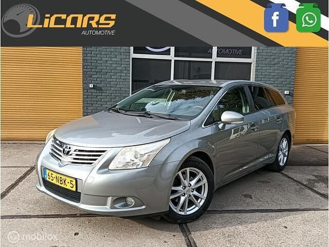 Grijs Gebruikt 2010 Toyota Avensis Stationwagen | € 9.500 (Eerlijke prijs) - Afbeelding 1/4