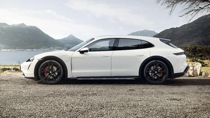 Occasion 2022 Porsche Taycan 4S Cross Turismo Sedan | € 69.950 (Super prijs) - Afbeelding 1/4