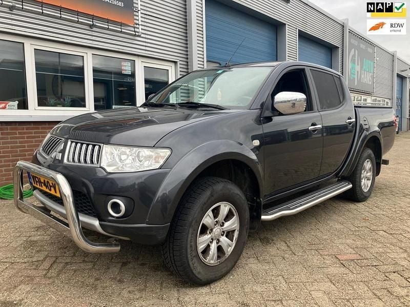 Pickup Gebruikt 2011 Mitsubishi L200 Invite Pickup | € 12.040 - Afbeelding 1/4
