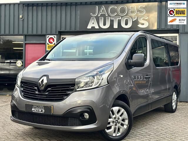 Grijs Gebruikt 2016 Renault Trafic Komfort MPV | € 10.950 (Duur) - Afbeelding 1/4