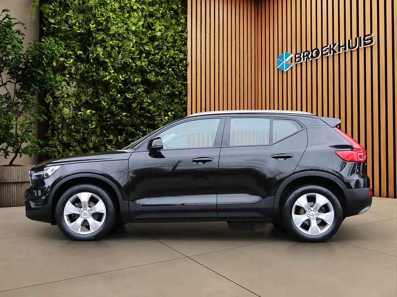 Occasion Volvo XC40 Momentum 2019 Zwart SUV