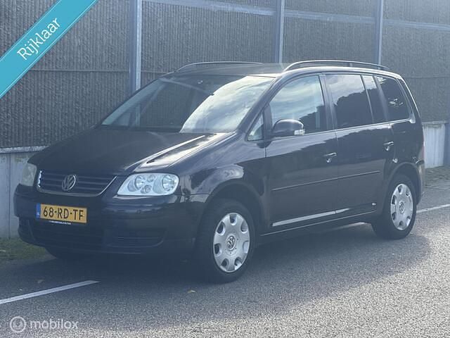 Zwart Occasion 2005 VW Touran MPV | € 1.999 (Iets duurder) - Afbeelding 1/4