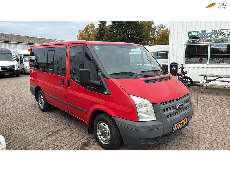 Rood Gebruikt 2012 Ford Transit Ambiente Stationwagen | € 5.900 (Eerlijke prijs) - Afbeelding 1/4