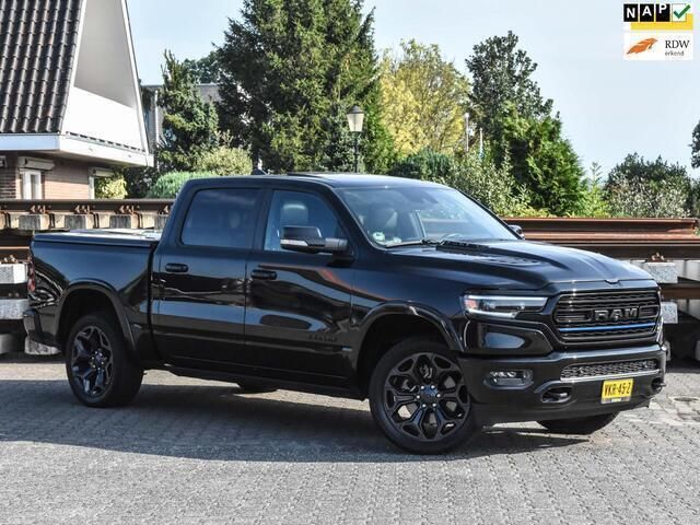Zwart Gebruikt 2021 Dodge Ram Limited Pickup | € 59.950 - Afbeelding 1/4