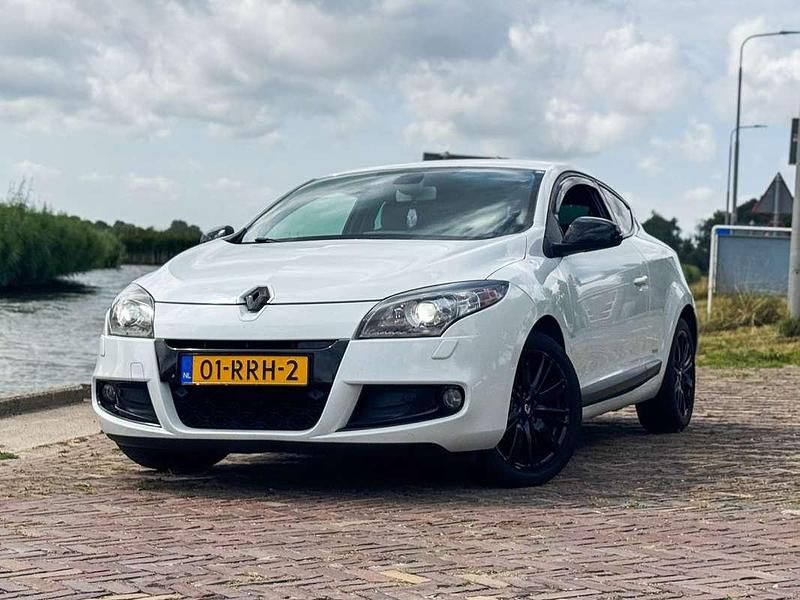 Occasion Renault Mégane Coupé 131 PK (96 kW) 2011 Wit Coupé