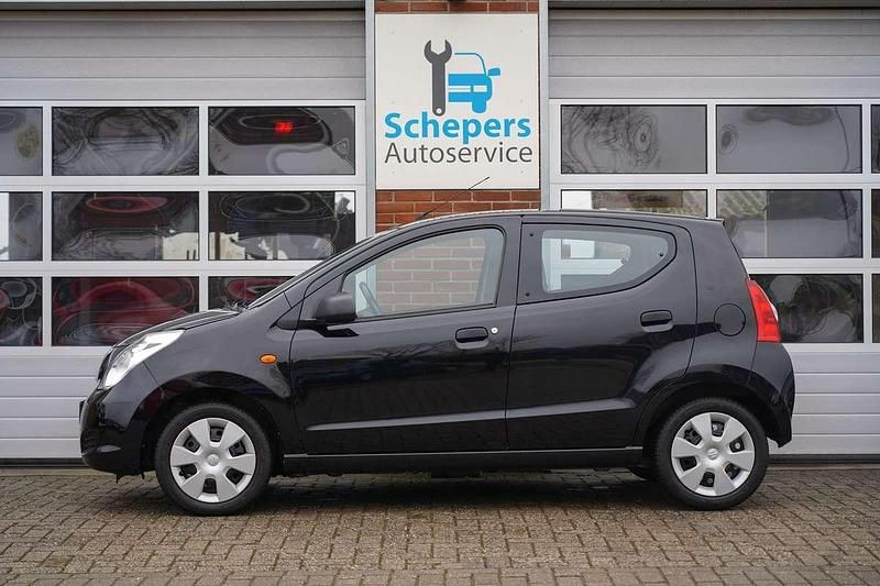 Occasion Suzuki Alto 68 PK (50 kW) 2011 Zwart Hatchback