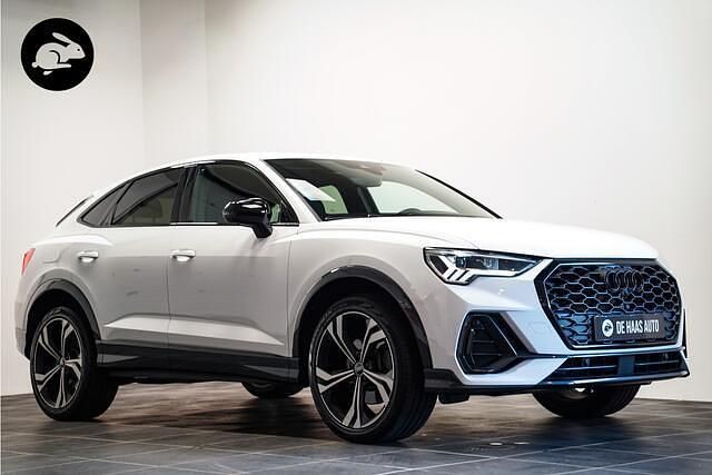 Wit Gebruikt 2022 Audi Q3 Sportback S-Line SUV | € 36.900 (Super prijs) - Afbeelding 1/3