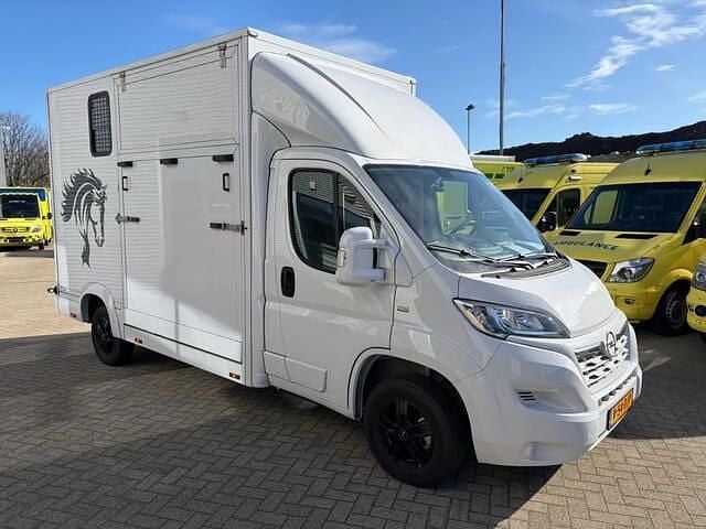 Occasion Opel Movano 165 PK (121 kW) 2023 Wit Van