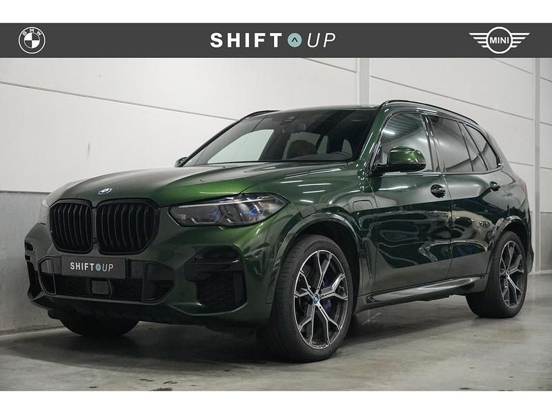 Groen Occasion 2022 BMW X5 M Sport SUV | € 59.940 (Eerlijke prijs) - Afbeelding 1/3