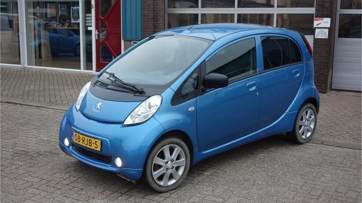 Occasion Peugeot iON Active 47 kW (64 PK) 2011 Blauw Hatchback
